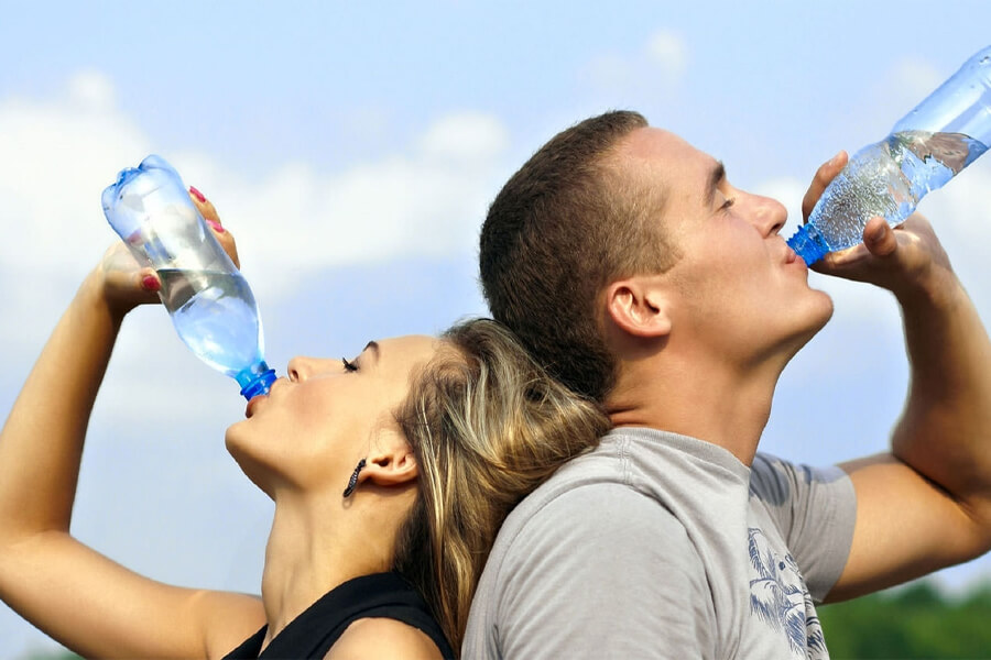 Água: saiba os benefícios em beber diariamente